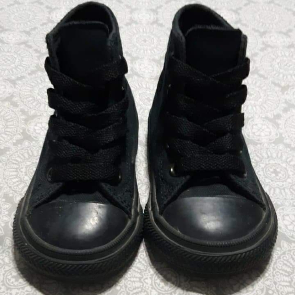 Kids Converse - Picture 5 of 5